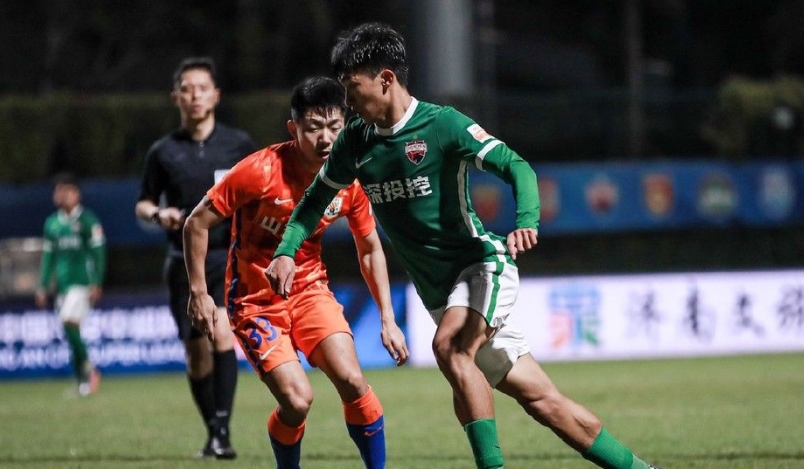 包含瓦伦西亚迎中超关键赛，国际比赛日回应争议，话题不断，赛季目标并未改变的词条-开云彩票