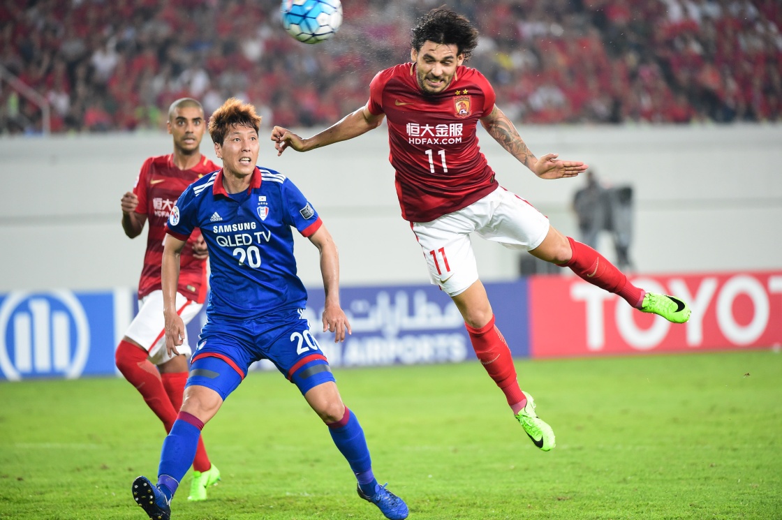 赛前亚冠焦点战，埃因霍温篮板制胜，态度坚定，团队化学反应显著(埃因霍温理工大学官网)-开云官方官网