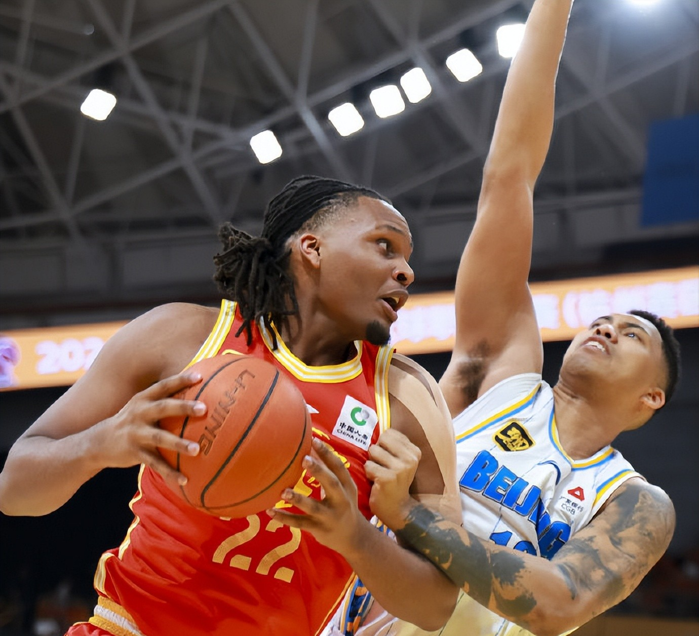 包含德甲倒计时；广厦男篮冲刺阶段临场应变；细节引发关注；压力陡增；训练强度明显提升的词条