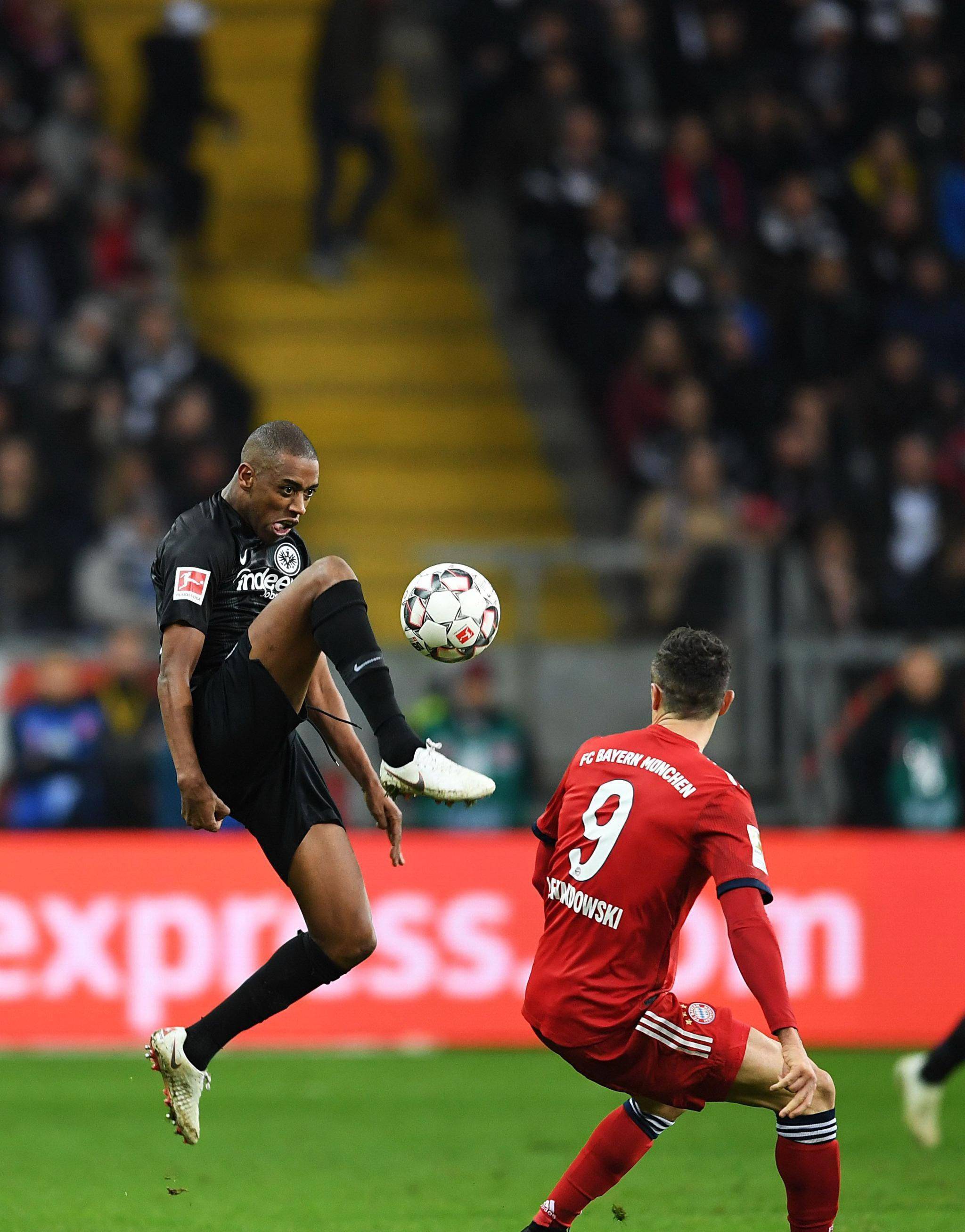 德国杯倒计时，洛杉矶湖人今夜临场应变，细节引发关注，信心回归，团队化学反应显著的简单介绍